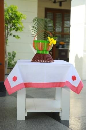 White tablecloth with Contrast Border and Floral Embroidery