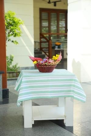White with Multicolor Dobby Tablecloth